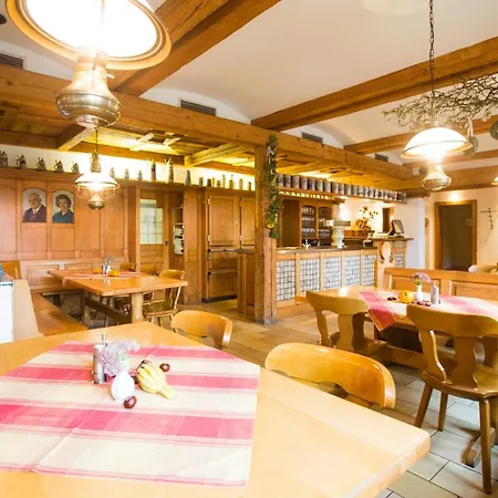 호텔 Landgasthof Geser Sarching
