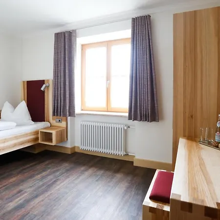 Hotel Landgasthof Geser Sarching